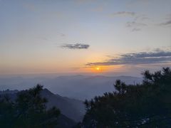 -光明顶山庄