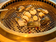 -铭牛烧肉·和牛海鲜自助(高新月牙湖店)