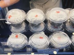 -红宝石·鲜奶小方·海派西点房(金杨店)