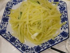 -老鄞江清水龙虾•赵赵家(江北店)