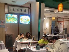 -江城小馆陕南妈妈菜·全球旅行餐厅(钟楼店)