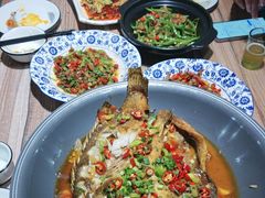 -三湘四水正宗湘菜(君峰路店)