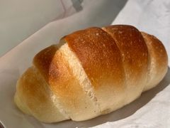 -HOT CRUSH趁热集合·现烤面包(环球港店)