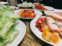 -33韩式自助烧烤(环城南路店)