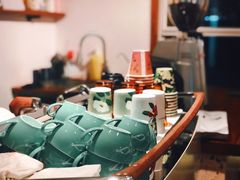 -Line 咖啡(石厦花园店)