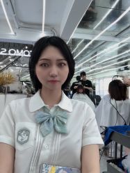 -COMO SALON 烫染可茉发型