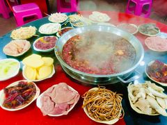 -储奇门鳝鱼火锅(总店)