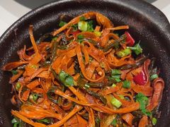 -老周家酱卤猪蹄私房菜(克拉玛依西街店)