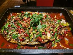 -俏巴妹烤鱼香锅(奥体店)