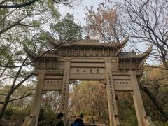 -灵岩山风景区