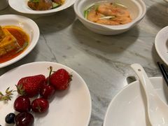 -浅深(世茂滨江精品店)