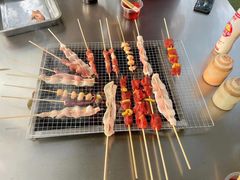 -小蜜蜂团建自助烧烤场(小洲村店)