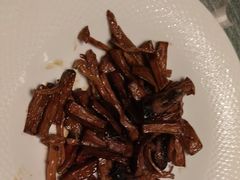 -凤凰园烤鸭店·唐山菜·传承花椒肉(老唐丰路店)