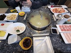 -一席地·本地鸡窝·杭帮鸡火锅(萧山银隆百货店)