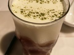 -港丽餐厅(高德置地店)