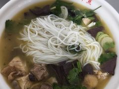 -文山荷鲜居(翠湖店)