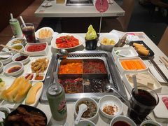 -海底捞火锅鲜切牛肉主题店(长寿路店)