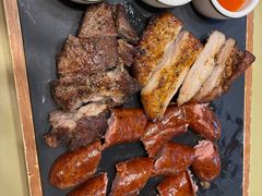 俄式烤肉拼盘-秋林西餐厅