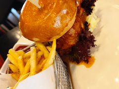 -WOLFGANG PUCK KITCHEN & BAR(迪士尼小镇店)