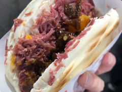 -清真马乐贝腊牛肉蛋黄菜夹馍(马蓉洒金桥店)