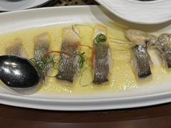 鸡汁东海中黄鱼-杭州西湖柳莺里酒店·闻莺厅