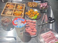 -马路牙子烧烤音乐酒馆(望京店)