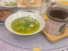 -天外天美食广场(哈尔滨路店)