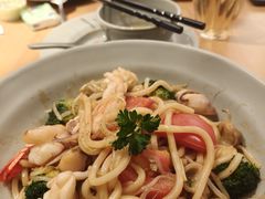 海鲜炒乌冬-Lia Cafe Bar Restaurant松山咖啡屋