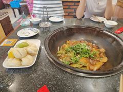 -老渔翁炖鱼坊(黄海西路东山店)