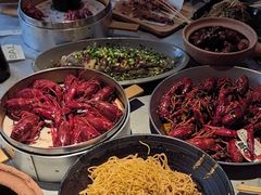 -巴厘龙虾·榜首油焖大虾(音乐学院·沿江酒馆店)