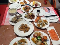 -四海一家自助餐(益田假日广场店)