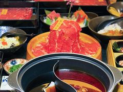 -匠牛亭·锅物烧肉放题自助(昆百大·泰业城店)