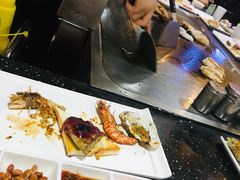 -利昂法式铁板主题餐厅(新奥购物中心店)