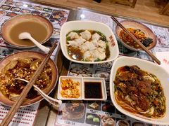 -双燕楼·手工馄饨·汤面小吃(世纪汇店)