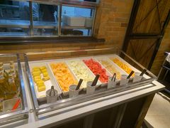 面包甜点陈列柜-比格比萨自助(花园路店)