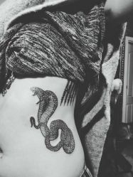 动物 水蛇腰-游刃刺青TATTOO纹身工作室