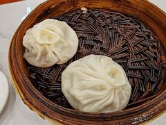 -老西白点心店
