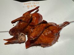 -鸽子侯·家宴·平价海鲜(市图书馆店)