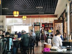 大堂-乐山食古香跷脚牛肉