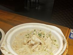 -洞庭土菜小炒馆(易发广场店)