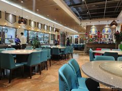 大堂-马老六清真餐厅(雁滩店)