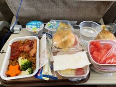 -东方航空(虹桥路店)