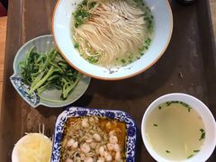 蟹粉虾仁面-朱洪元苏式面馆(绿宝广场店)