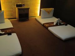 -泰馨玺·正宗泰式按摩SPA(石皮路店)