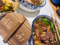 -镇南锅盖面馆(解放路店)