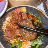 重庆原生态洞穴火锅我终于吃到了！！