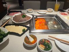 -海底捞火锅鲜切牛肉主题店(长寿路店)