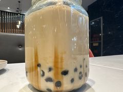 黑糖珍珠鲜奶-鹿港小镇(金虹桥国际中心店)