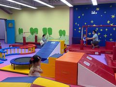 -美国悦宝园早教托育中心(东坝店)