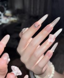 -斯馨·健康美甲美睫